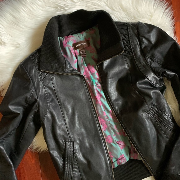 Danier Leather Bomber Jacket - Picture 2 of 7